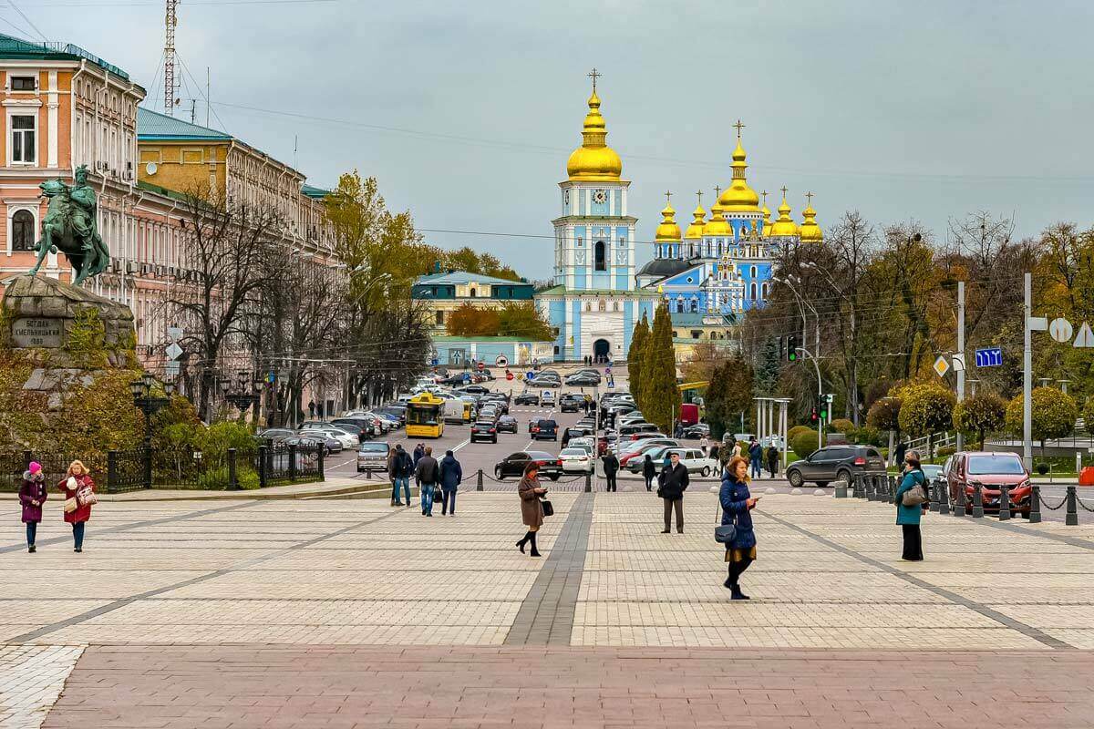 St. Michael's Golden-Domed Monastery, Kiev, Ukraine, 2017. CC 2.0 SA via Flickr by Jorge Franganillo.